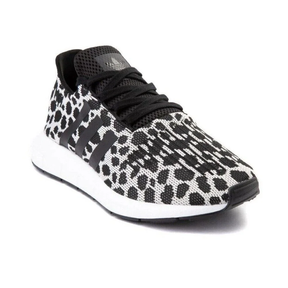 NEW US Size 8.5 Adidas Women SWIFT RUN 1.0 Running Shoes JR0634 `Cheetah Print